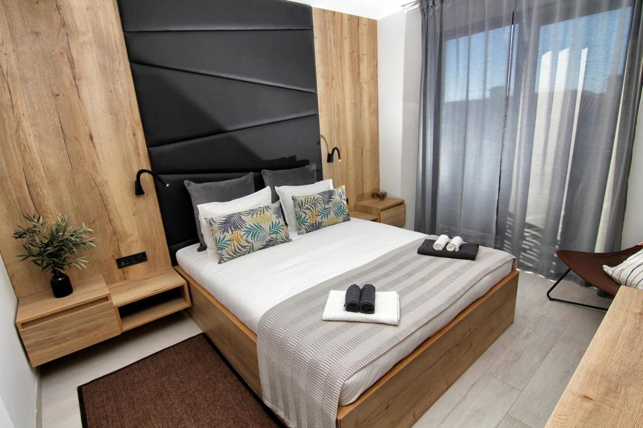 Azur Bed & Breakfast Novi Vinodolski Exterior photo