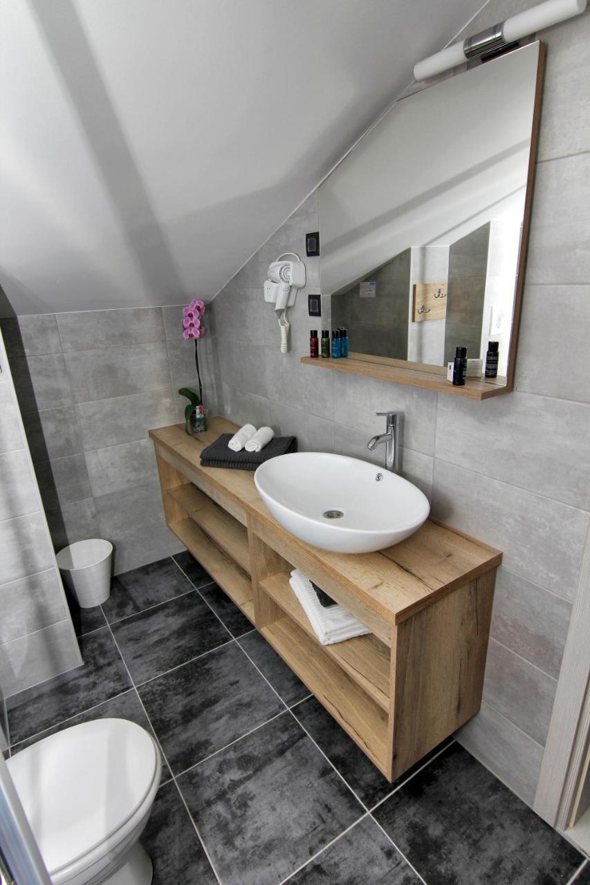 Azur Bed & Breakfast Novi Vinodolski Exterior photo